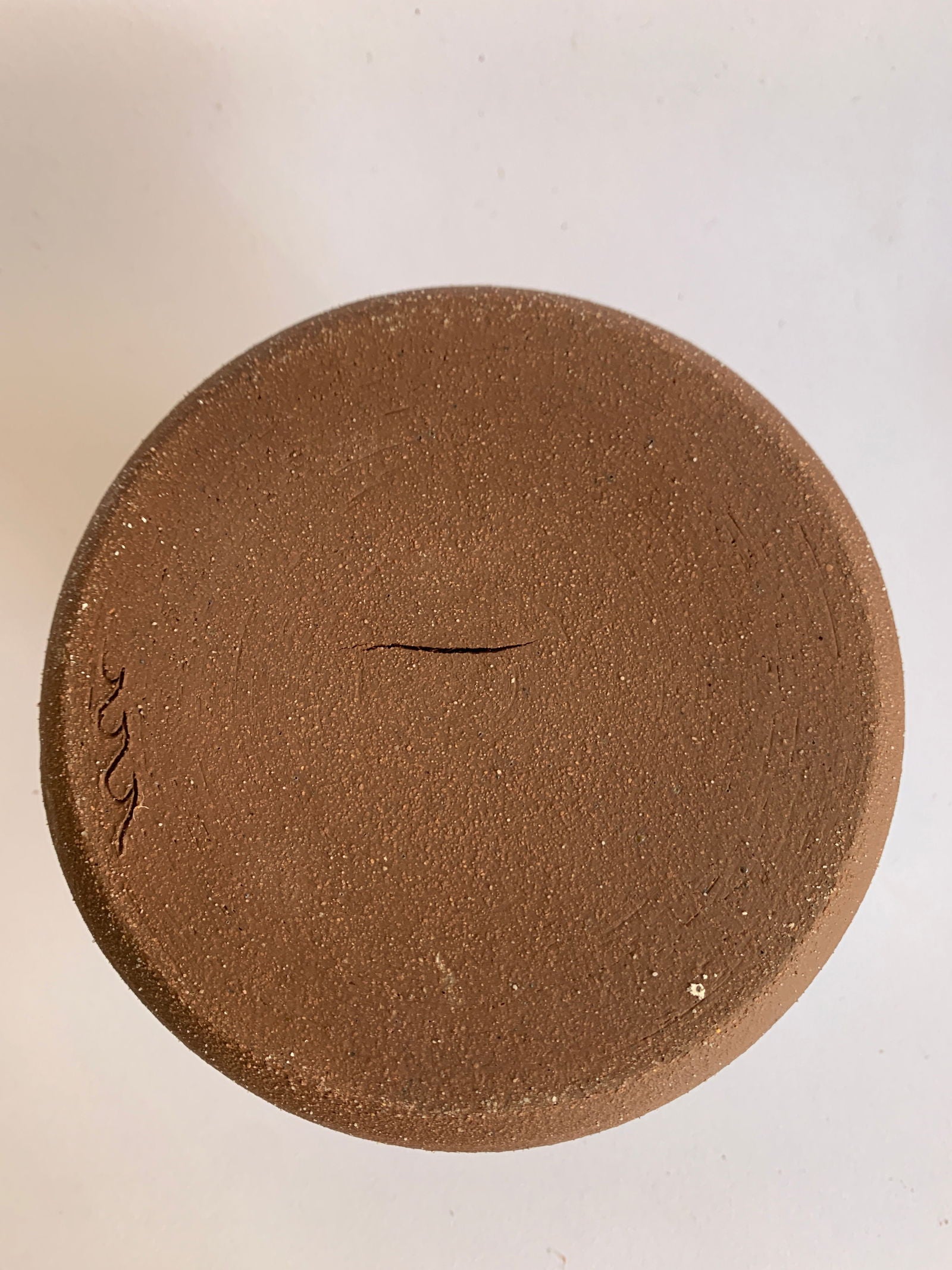 (Sale) 61 planter w/ saucer - Mipa's pots and plants