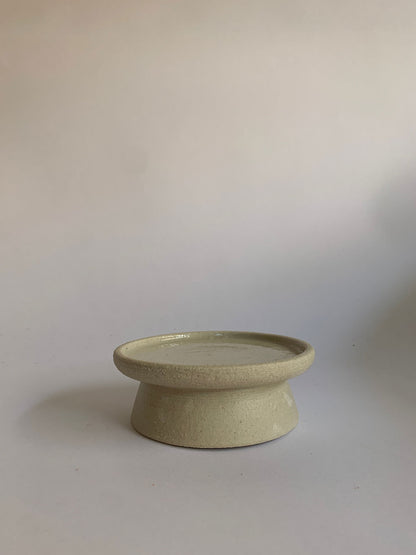 (Sale) 65 pedestal saucer set - Mipa's pots and plants