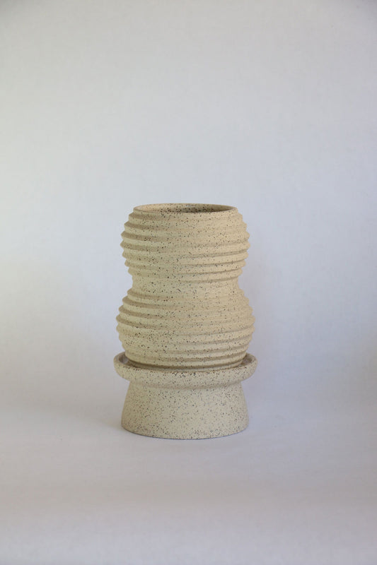(Sale) 9-1 pedestal saucer set - Mipa's pots and plants