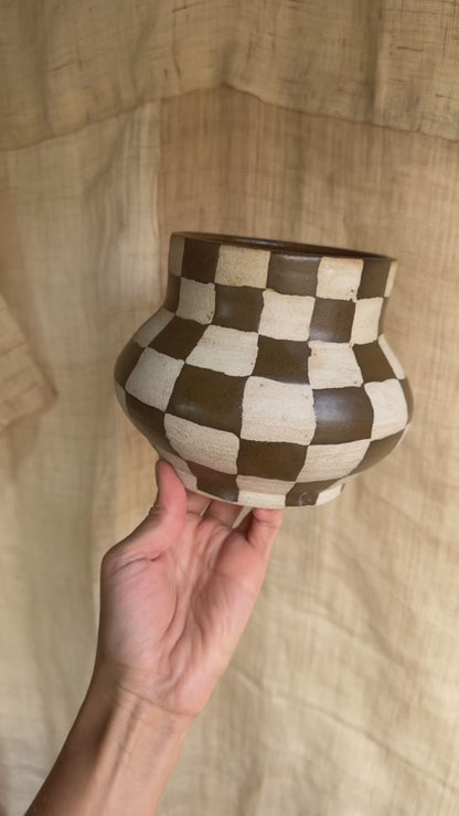 Checkered planter